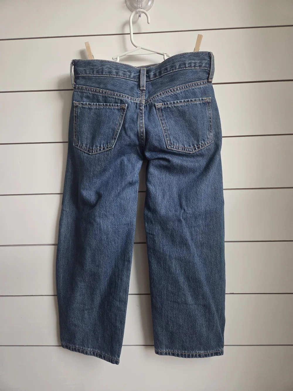 Old Navy Blue Wide-Leg Jeans with Embroidered Bow Appliqués